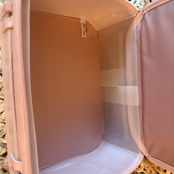 BEIS nwot atlas pink cosmetics case - Picture 5 of 7